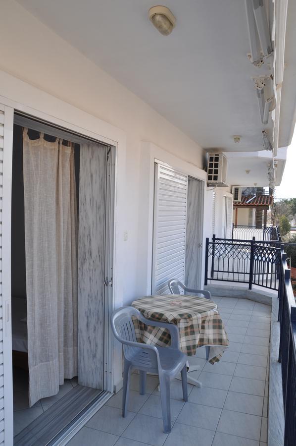 Apartments Stavroula Ηospitality Nea Nea Vrasna Exterior photo