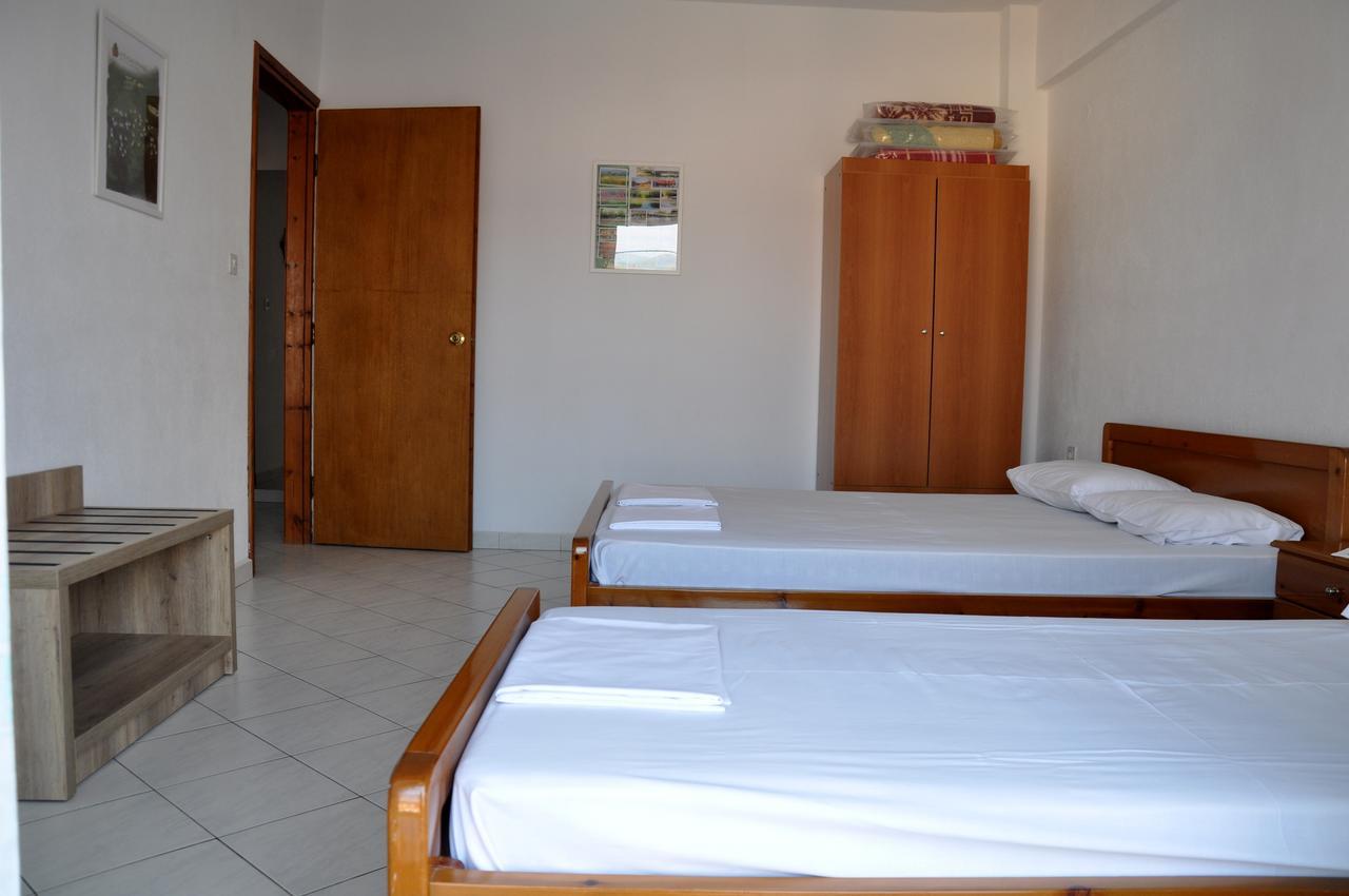Apartments Stavroula Ηospitality Nea Nea Vrasna Exterior photo
